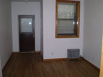 Rented by Maximus Realty Group