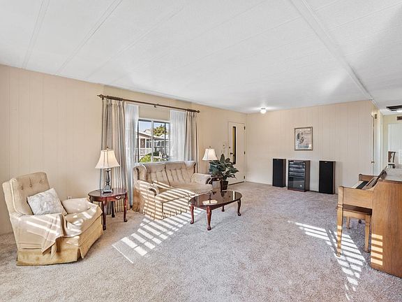 2nd image of 110 Cabana Drive