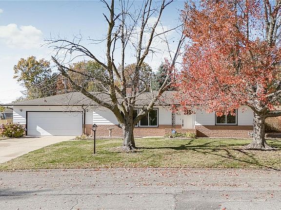 3rd image of 3510 W Lantern Ln