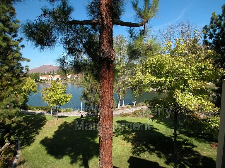 787 Brookstone Rd #301 — Photo 16