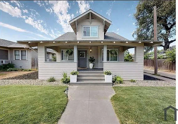 3 bed, 1517 sqft, $2,600 — Photo 2