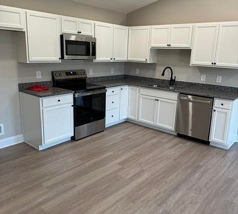 4th image of 3557 Maggie Lynn Way #20