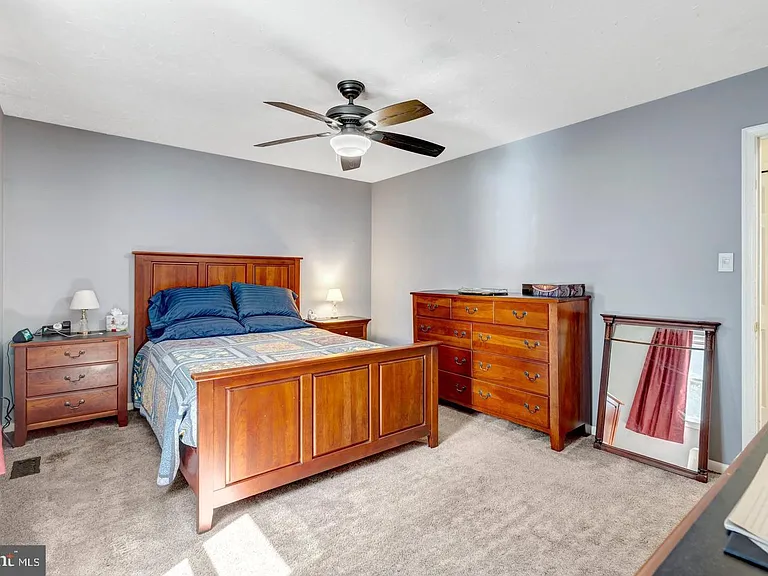 9231 N Landgreen St — Photo 10