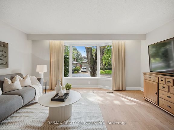 5th image of 43 Melville Cres