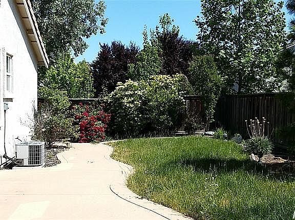 2nd image of 1451 Bayberry Ln