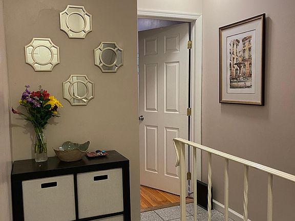 2nd image of 2319 Christian St #1