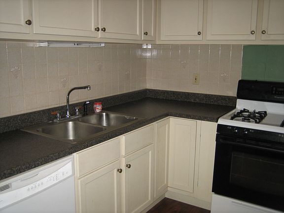 5th image of 4109 Germaine Ave
