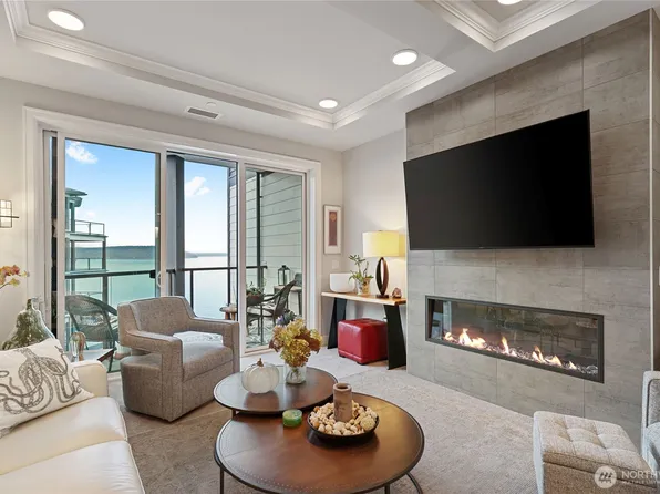 4907 Main Street #702, Tacoma, WA 98407