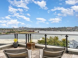 2425 8th Ave N, Seattle, WA 98109