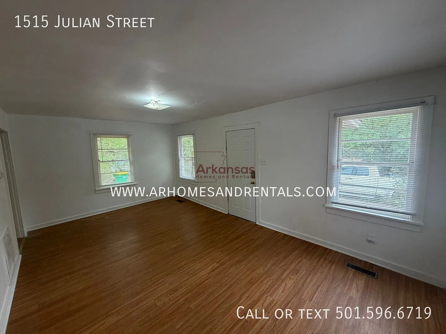 ~ 1/2 Off First Month's Rent ~ 1515 Julian Street - 3 Bedroom | 1 Bathroom — Photo 2