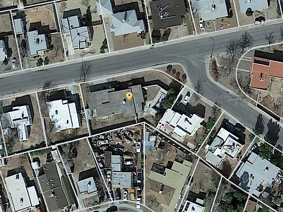 5th image of 215 Oxford Dr