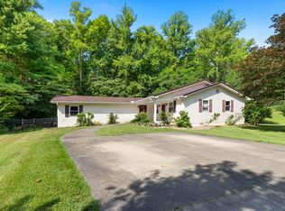 5537 Woodbine Rd, Ashland, KY 41102