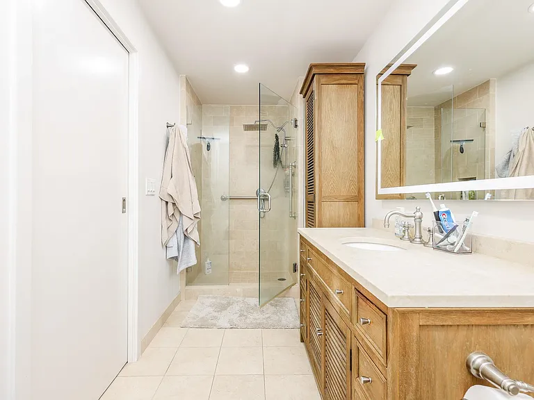 5100 San Felipe St #94E — Photo 9