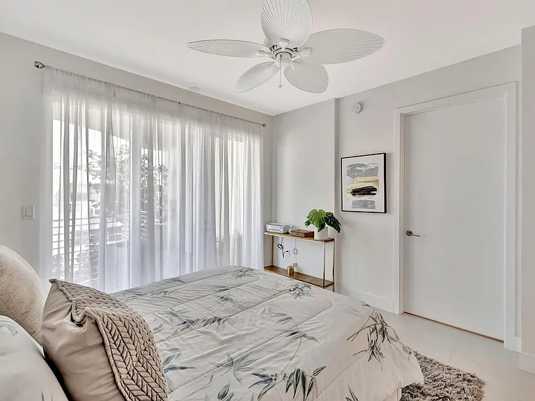612 Bayshore Dr #301 — Photo 33