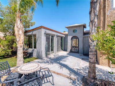 10560 S Dapple Gray Rd, Las Vegas, NV, 89178