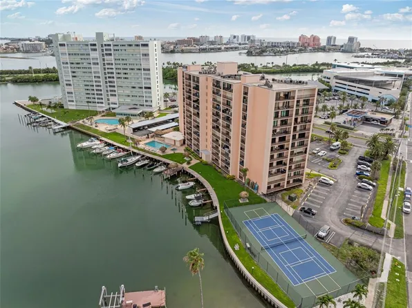 51 Island Way APT 411, Clearwater, FL 33767