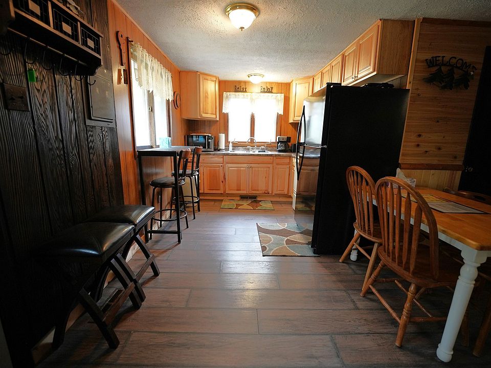 W11407 Halhweg Rd, Athelstane, WI 54104 MLS 50282565 Zillow