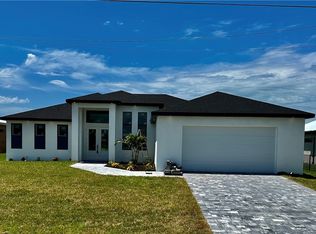 1216 SW 26th St, Cape Coral, FL 33914
