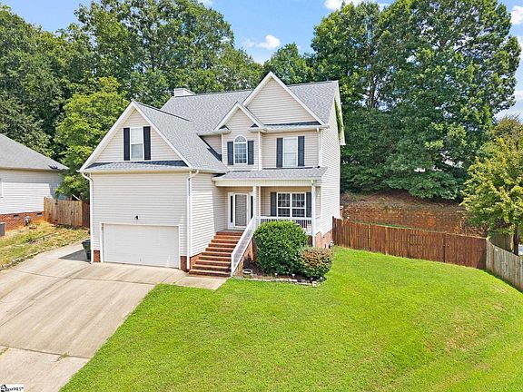 2nd image of 15 Catbriar Ct