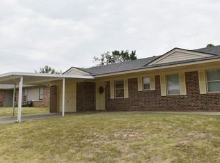 1505 Fieldstone Ln, Tecumseh, OK 74873