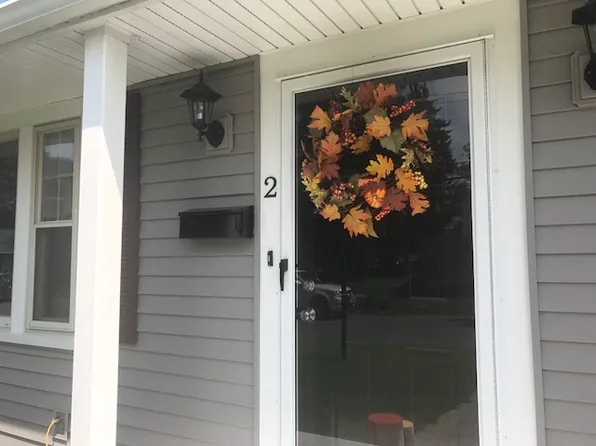 2 Stanley Ter, Woburn, MA 01801