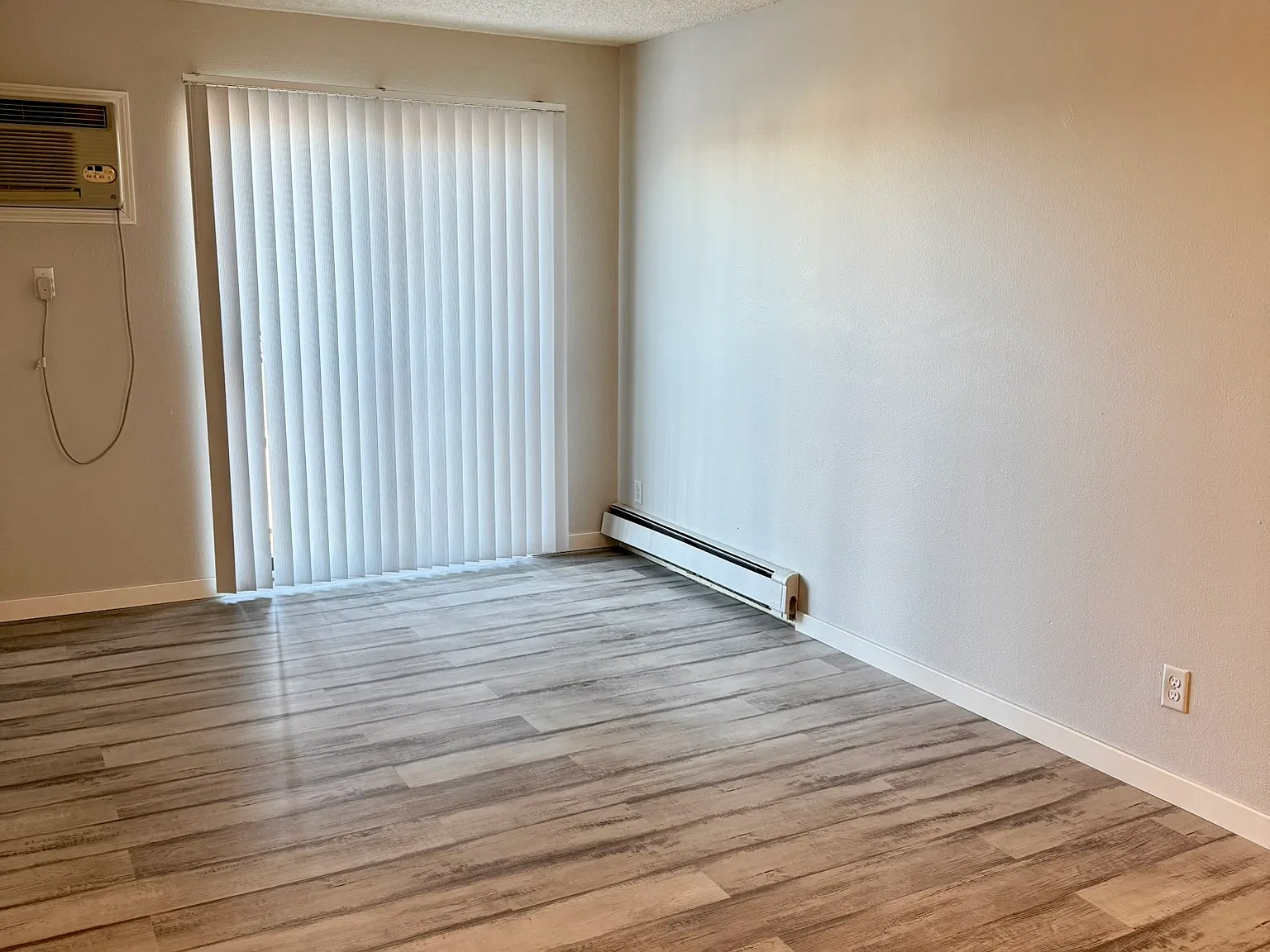 1 bed, $1,034 — Photo 3