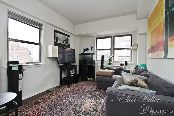 Rented by City Connections Realty | media 22