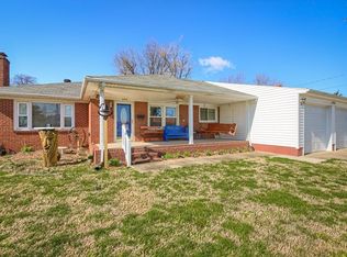 300 Coast Guard Ln, Owensboro, KY 42303