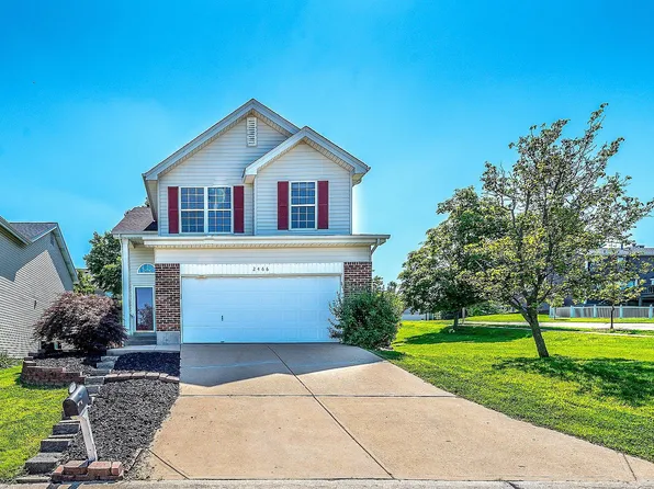 2466 Shiva Ct, Ballwin, MO 63011