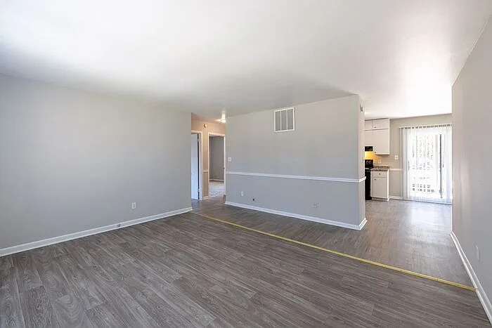 1528 Dresden Dr NE #D — Photo 40