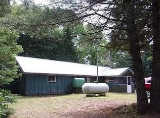 13831 Falls Rd, Newberry, MI 49868