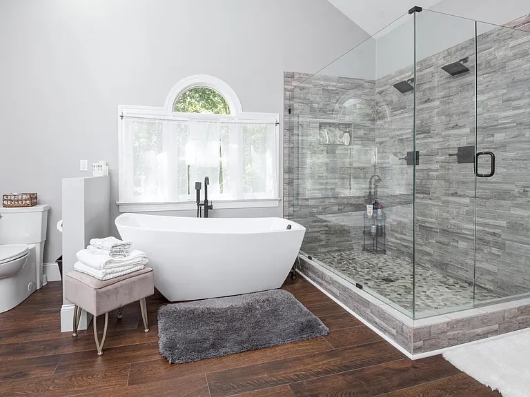 1315 Lake Point Dr — Photo 30