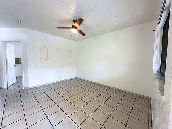 3rd image of 1824 Taft St #14