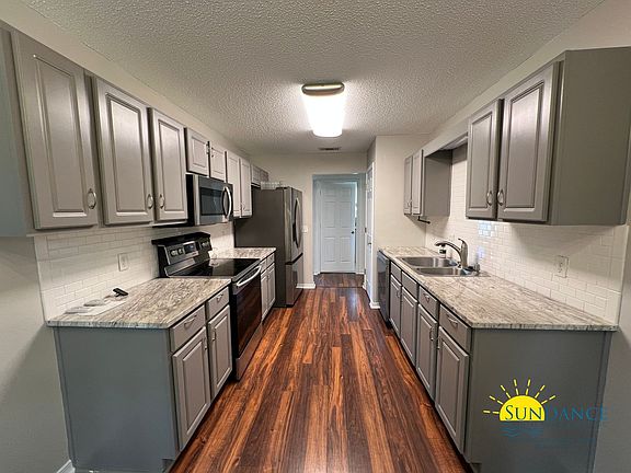 5th image of 1252 Northview Dr