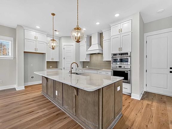 The Savannah - Kitchen