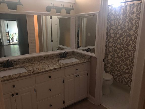 5th image of 1085 Holly Dr APT 7