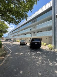 3725 NE 169th St APT 111, North Miami Beach, FL, 33160