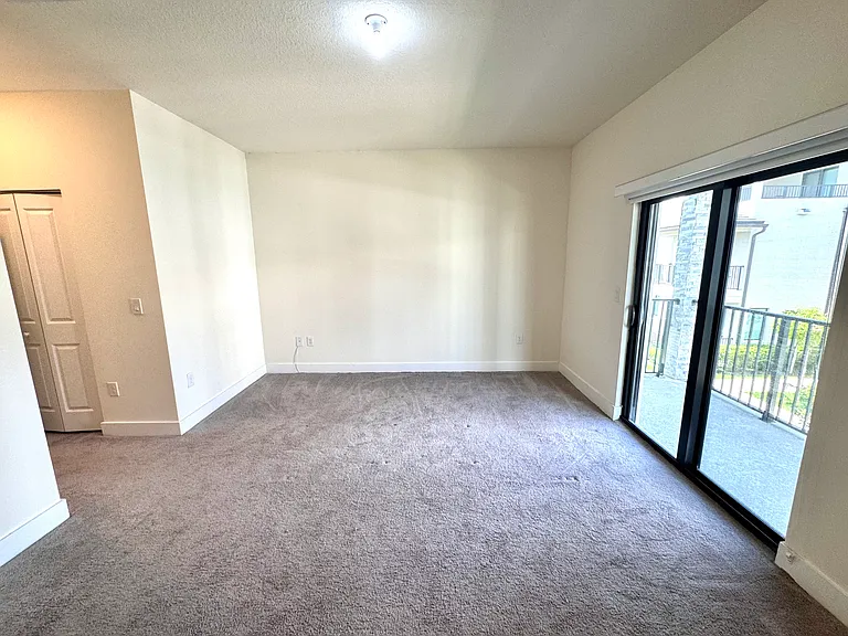 4626 NW 83rd Path #4626 — Photo 15