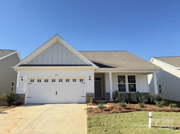 1043 Bull Dog Ln #11, Wingate, NC 28174