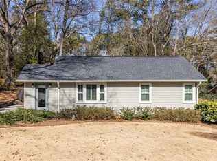 660 Scott Cir, Decatur, GA 30033