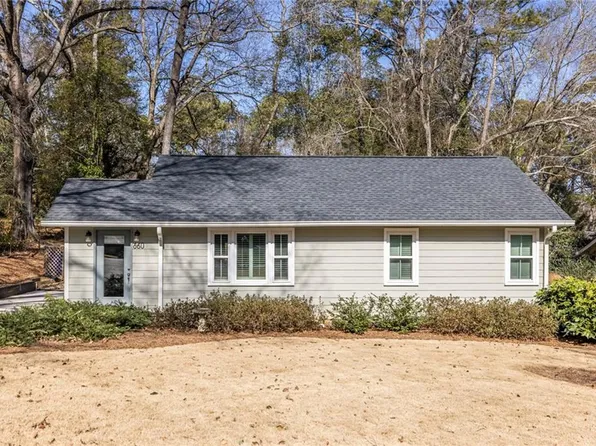 660 Scott Cir, Decatur, GA 30033