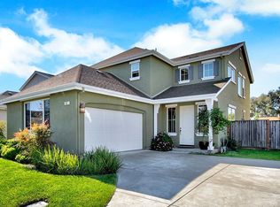 421 Amber Dr, Suisun City, CA 94585