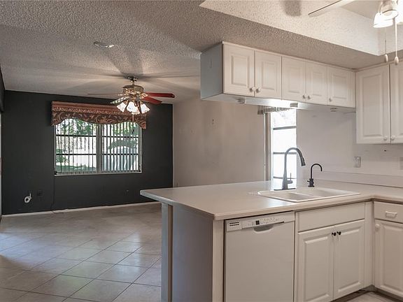 5th image of 3444 El Rado Ct #8418