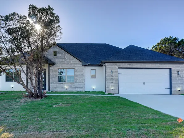 2508 Christine Dr, Granbury, TX 76048