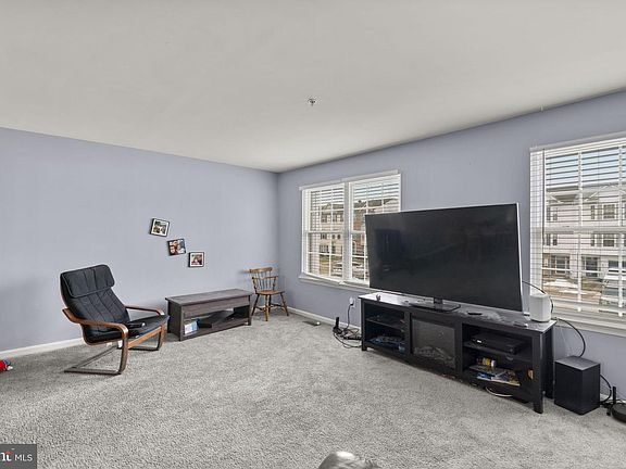 4th image of 4008 Cutty Sark Rd