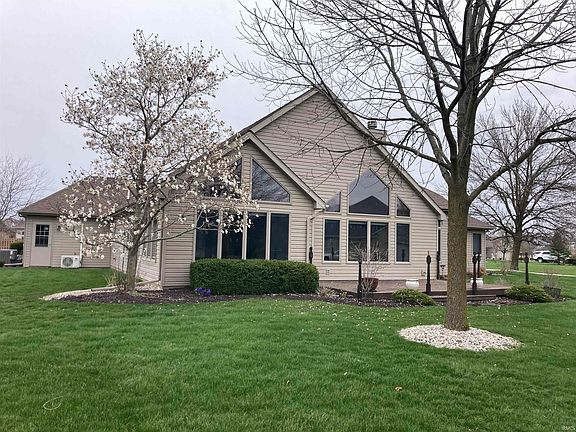 3rd image of 328 Ridge Ct