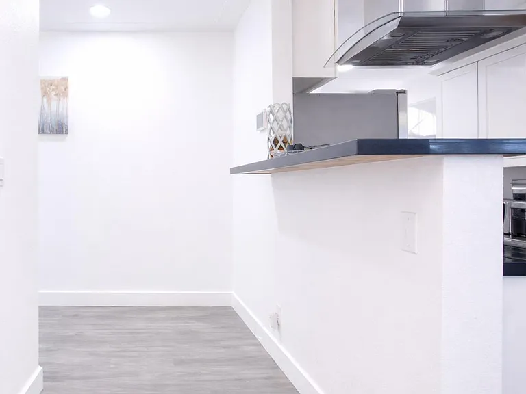W Gardenia Dr — Photo 10