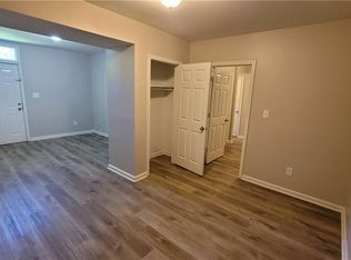 1904 Meadow Ln, Decatur, GA 30032