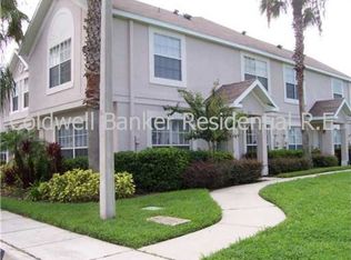 657 Kensington Lake Cir, Brandon, FL 33511