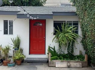 5422 Carlton Way, Los Angeles, CA 90027